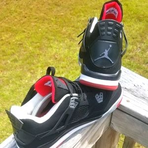 Jordan 4 Bred 2012